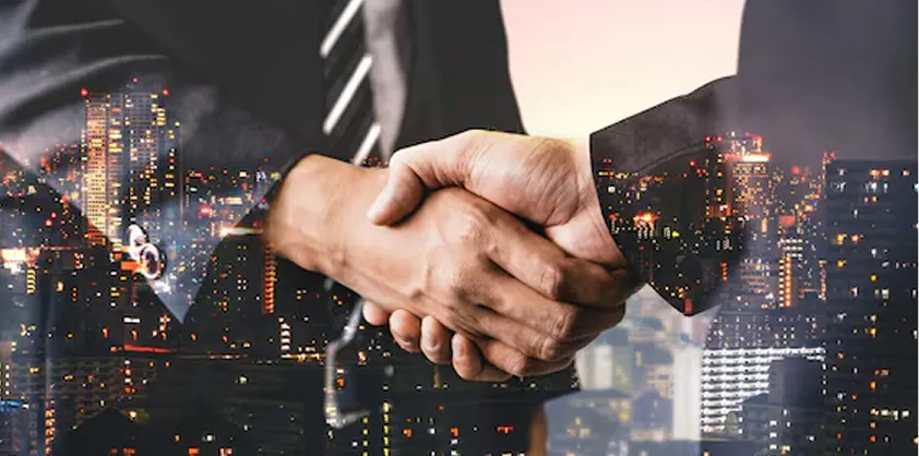 Which markets does 7center support?